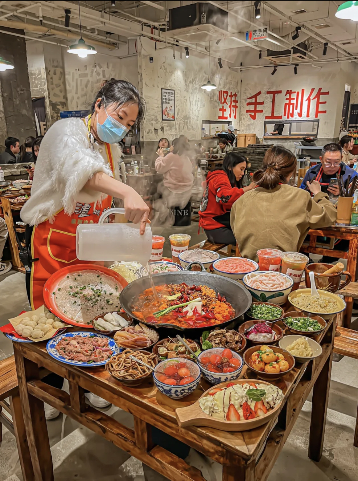 火锅的盛宴丨探索中国各地火锅的独特风味